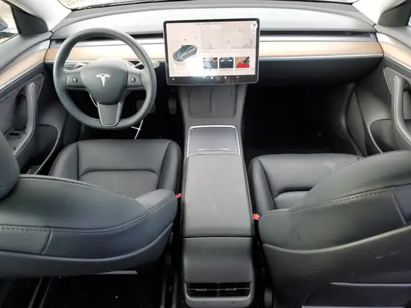 5YJ3E1EA3PF697049 2023 TESLA MODEL 3 - Image 8