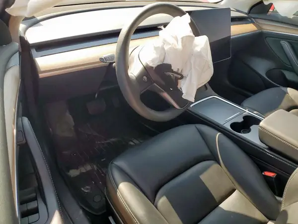 5YJ3E1EA3PF703299 2023 TESLA MODEL 3 - Image 8