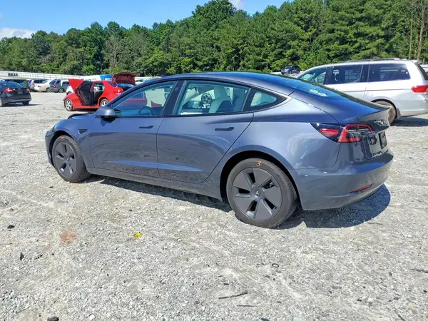 5YJ3E1EA3PF704940 2023 TESLA MODEL 3 - Image 2