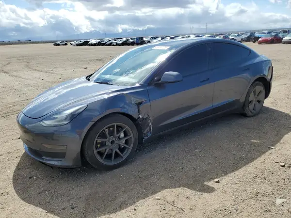 5YJ3E1EA3PF707076 2023 TESLA MODEL 3 - Image 1