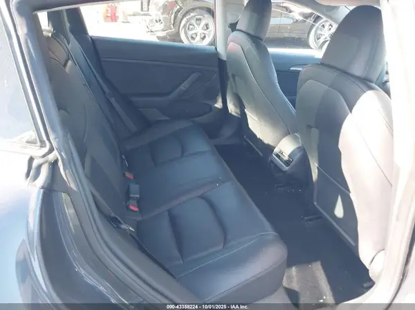 5YJ3E1EA3PF707675 2023 TESLA MODEL 3 - Image 8