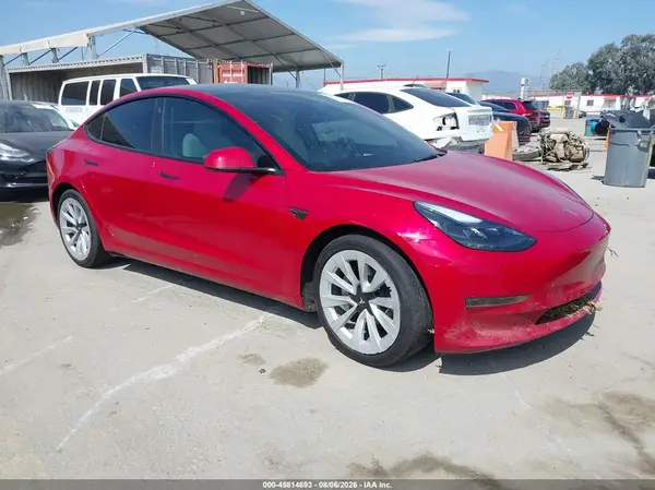 5YJ3E1EA3PF708440 2023 TESLA MODEL 3 - Image 1