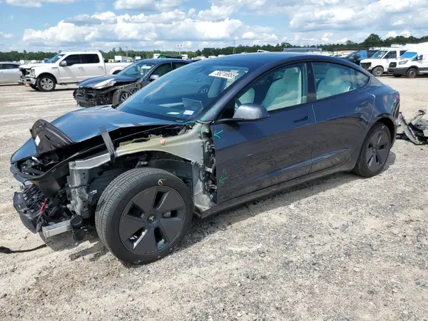 5YJ3E1EA3PF711127 2023 TESLA MODEL 3 - Image 1