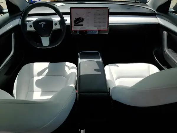 5YJ3E1EA3PF711127 2023 TESLA MODEL 3 - Image 8
