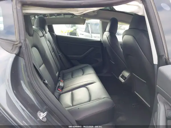 5YJ3E1EA3PF711502 2023 TESLA MODEL 3 - Image 8
