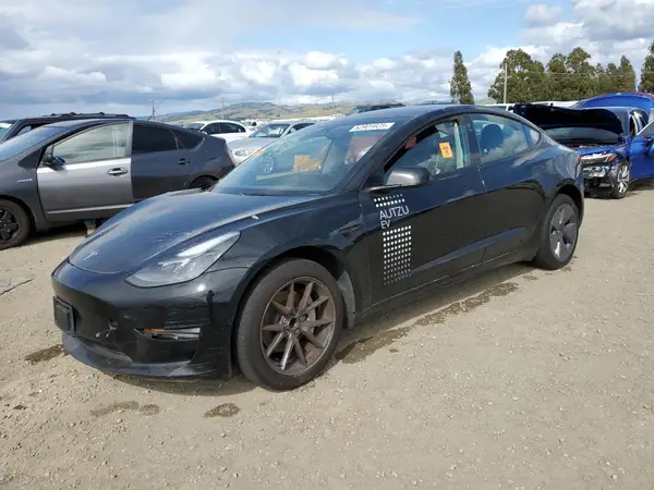 5YJ3E1EA3PF712441 2023 TESLA MODEL 3 - Image 1