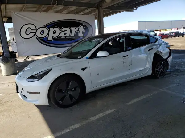 5YJ3E1EA3PF712455 2023 TESLA MODEL 3 - Image 1