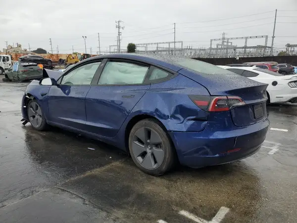 5YJ3E1EA3PF713931 2023 TESLA MODEL 3 - Image 2