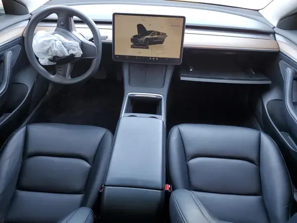 5YJ3E1EA3PF716005 2023 TESLA MODEL 3 - Image 8