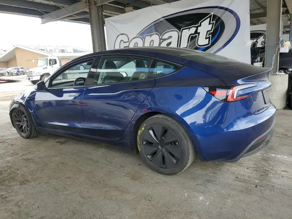 5YJ3E1EA3RF725287 2024 TESLA MODEL 3 - Image 2