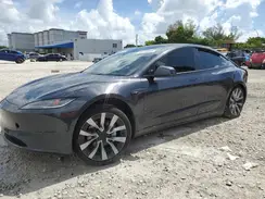 5YJ3E1EA3RF726830 2024 TESLA MODEL 3