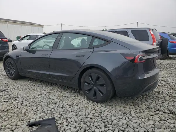 5YJ3E1EA3RF727248 2024 TESLA MODEL 3 - Image 2