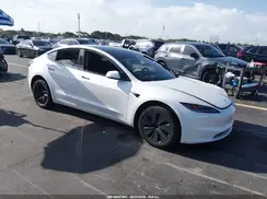 5YJ3E1EA3RF727542 2024 TESLA MODEL 3