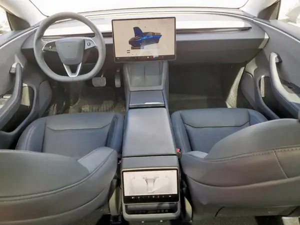 5YJ3E1EA3RF728013 2024 TESLA MODEL 3 - Image 8