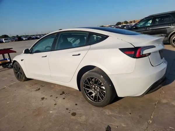 5YJ3E1EA3RF730280 2024 TESLA MODEL 3 - Image 2