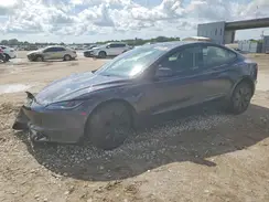 5YJ3E1EA3RF734782 2024 TESLA MODEL 3