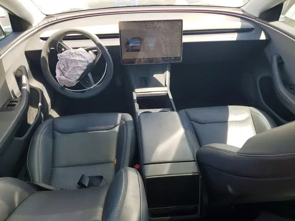 5YJ3E1EA3RF739884 2024 TESLA MODEL 3 - Image 8