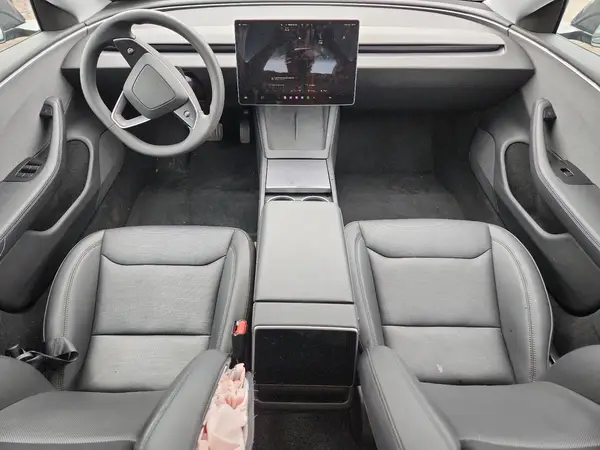 5YJ3E1EA3RF739903 2024 TESLA MODEL 3 - Image 8