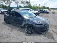 5YJ3E1EA3RF741585 2024 TESLA MODEL 3