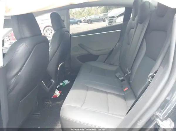 5YJ3E1EA3RF741585 2024 TESLA MODEL 3 - Image 8