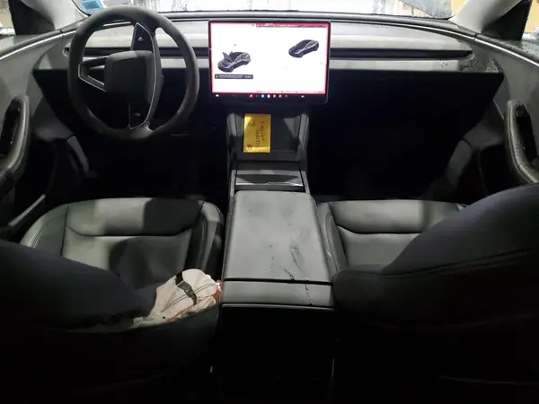 5YJ3E1EA3RF742932 2024 TESLA MODEL 3 - Image 8