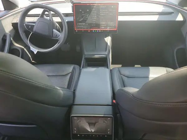 5YJ3E1EA3RF744440 2024 TESLA MODEL 3 - Image 8