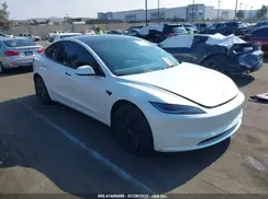5YJ3E1EA3RF745135 2024 TESLA MODEL 3