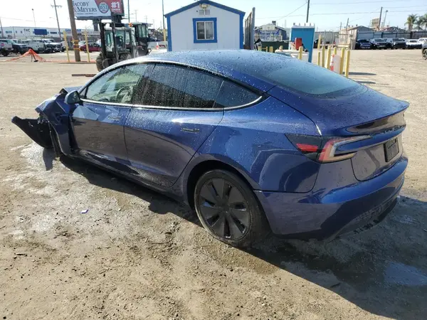 5YJ3E1EA3RF746320 2024 TESLA MODEL 3 - Image 2