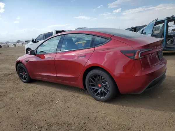 5YJ3E1EA3RF755213 2024 TESLA MODEL 3 - Image 2