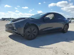 5YJ3E1EA3RF755857 2024 TESLA MODEL 3