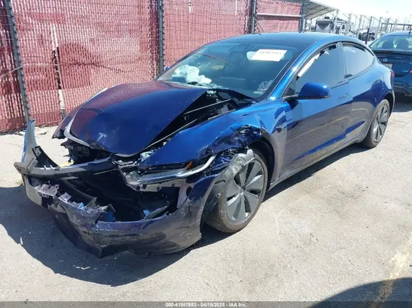 5YJ3E1EA3RF758189 2024 TESLA MODEL 3 - Image 2
