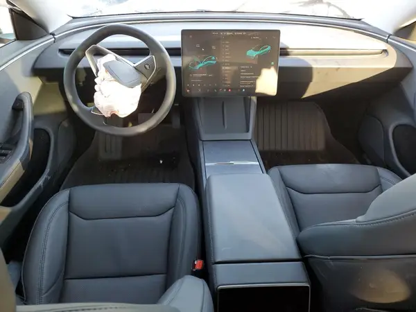 5YJ3E1EA3RF767376 2024 TESLA MODEL 3 - Image 8