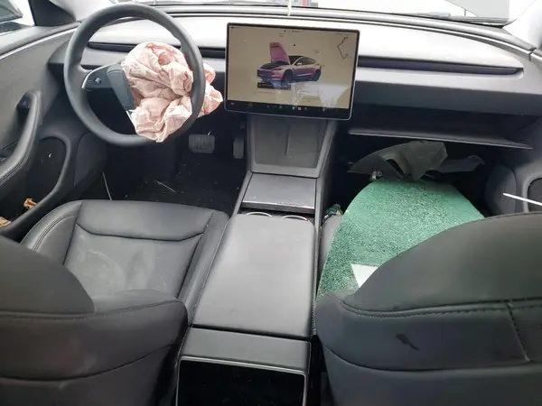 5YJ3E1EA3RF772805 2024 TESLA MODEL 3 - Image 8