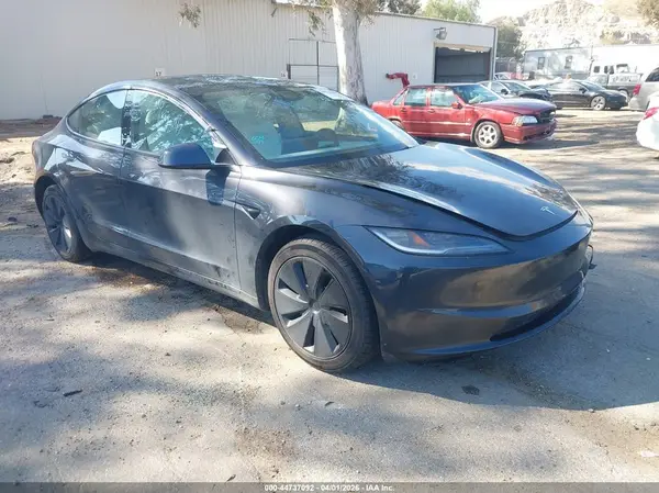 5YJ3E1EA3RF782220 2024 TESLA MODEL 3 - Image 1