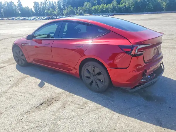5YJ3E1EA3RF786042 2024 TESLA MODEL 3 - Image 2