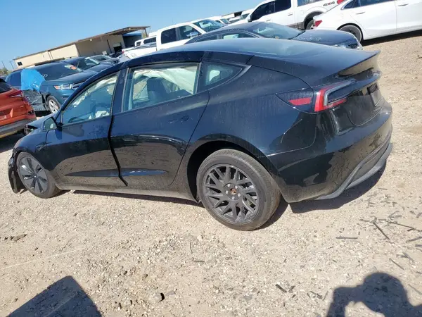 5YJ3E1EA3RF827057 2024 TESLA MODEL 3 - Image 2