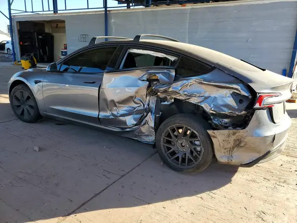 5YJ3E1EA3RF854842 2024 TESLA MODEL 3 - Image 2