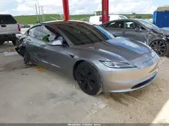 5YJ3E1EA3RF857823 2024 TESLA MODEL 3