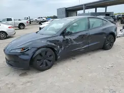 5YJ3E1EA3RF858616 2024 TESLA MODEL 3