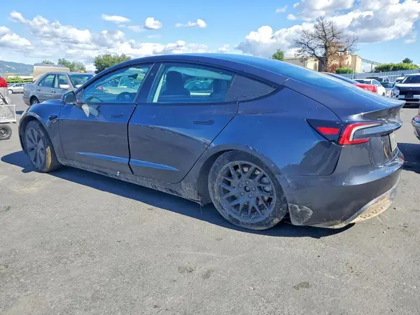 5YJ3E1EA3RF859491 2024 TESLA MODEL 3 - Image 2
