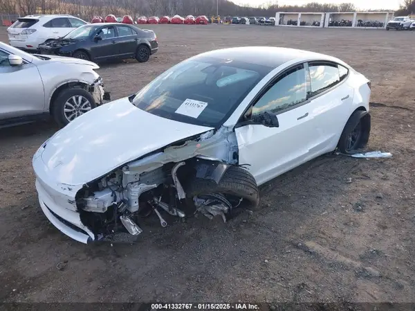 5YJ3E1EA3RF860494 2024 TESLA MODEL 3 - Image 2