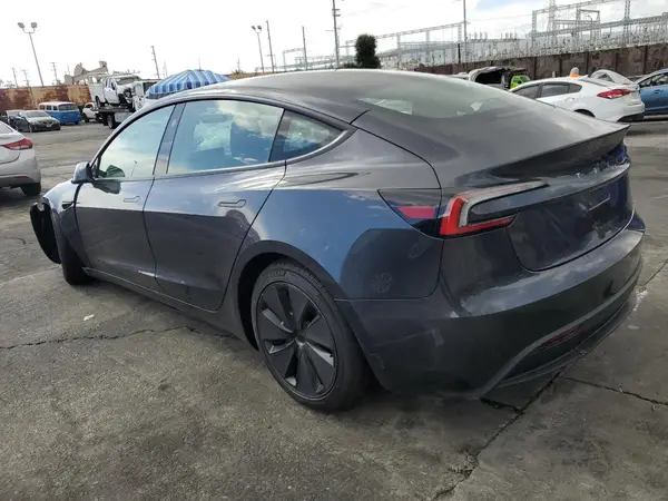 5YJ3E1EA3RF865307 2024 TESLA MODEL 3 - Image 2