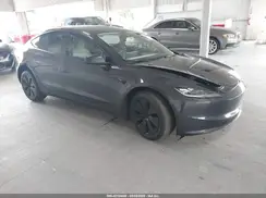 5YJ3E1EA3RF870295 2024 TESLA MODEL 3