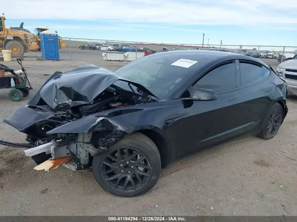 5YJ3E1EA3RF871060 2024 TESLA MODEL 3 - Image 2