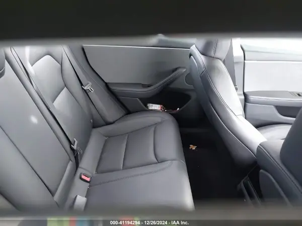 5YJ3E1EA3RF871060 2024 TESLA MODEL 3 - Image 8