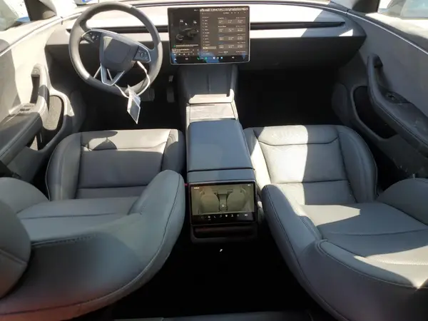5YJ3E1EA3RF872810 2024 TESLA MODEL 3 - Image 8