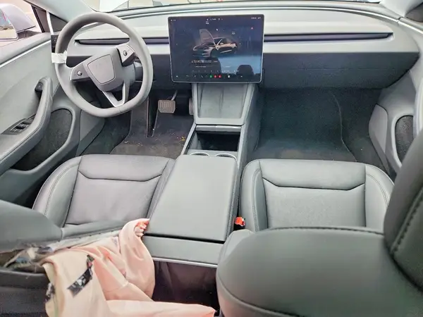 5YJ3E1EA3SF001556 2025 TESLA MODEL 3 - Image 8