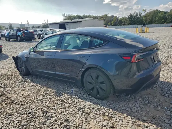 5YJ3E1EA3SF007650 2025 TESLA MODEL 3 - Image 2