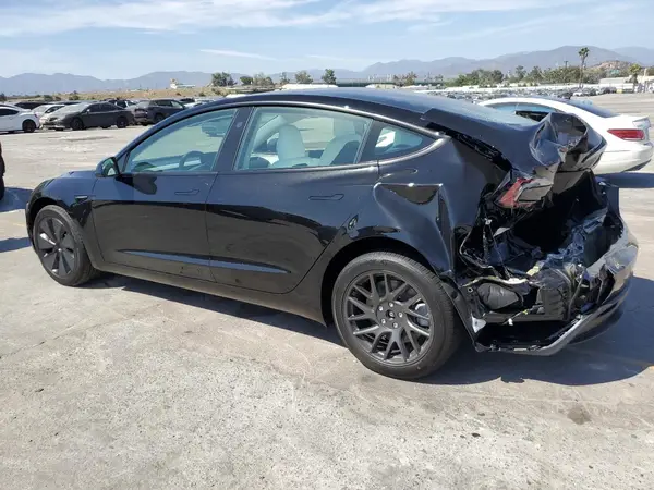 5YJ3E1EA3SF011021 2025 TESLA MODEL 3 - Image 2
