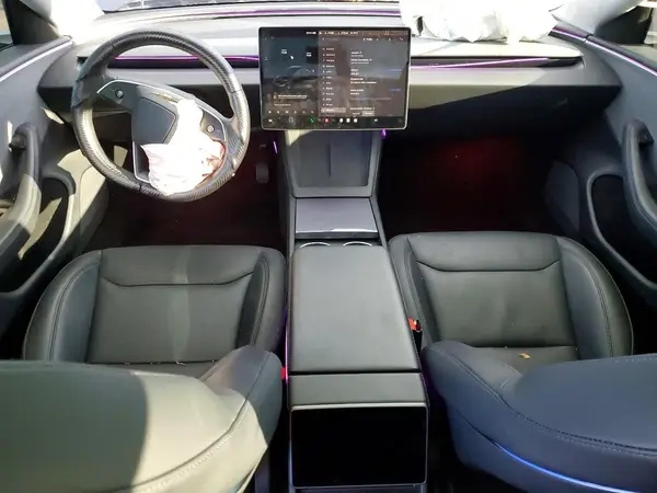 5YJ3E1EA3SF011343 2025 TESLA MODEL 3 - Image 8